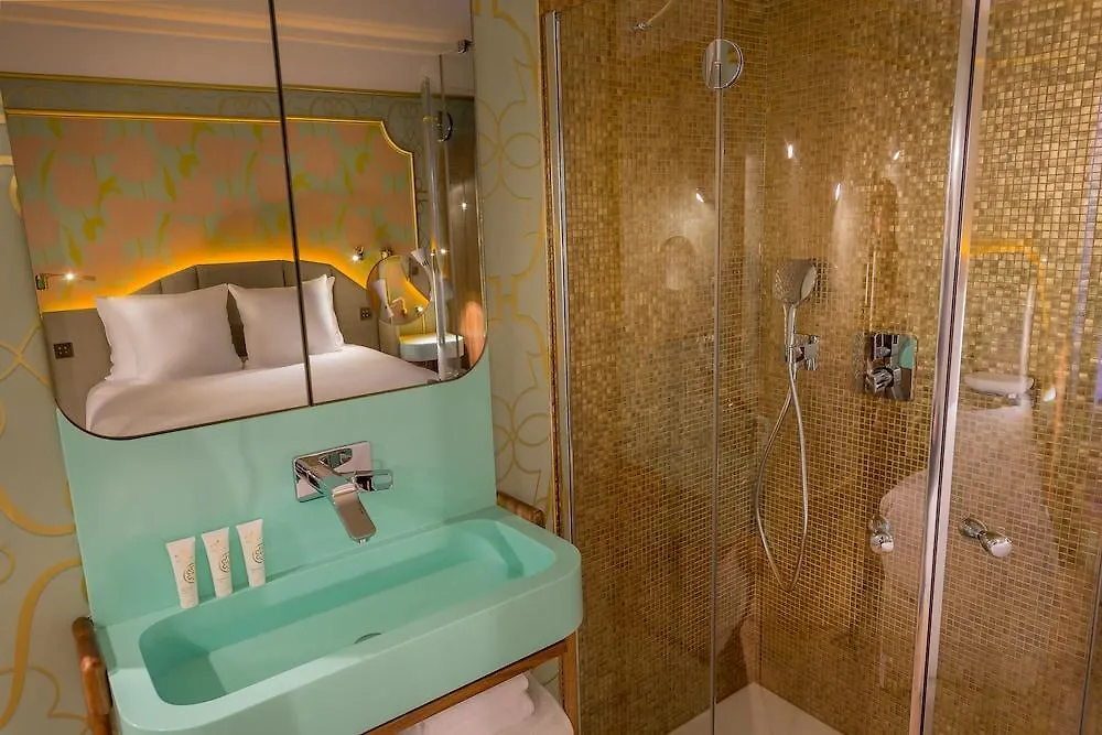 ****  Idol Hotel Paryż Francja