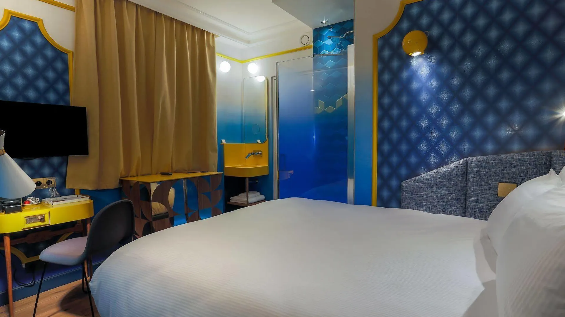 Idol Hotel Paryż